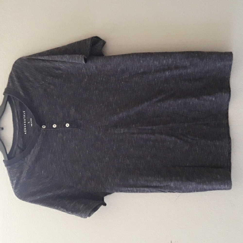 Aeropostale mens t-shirt